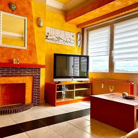 Apartment Bel A 50m De La Mer. Ostend